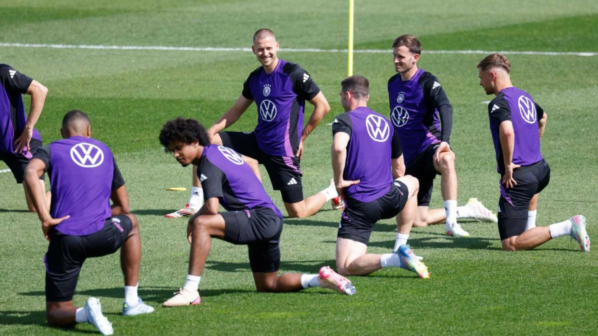 Waldemar Anton Cristiano Ronaldo Football