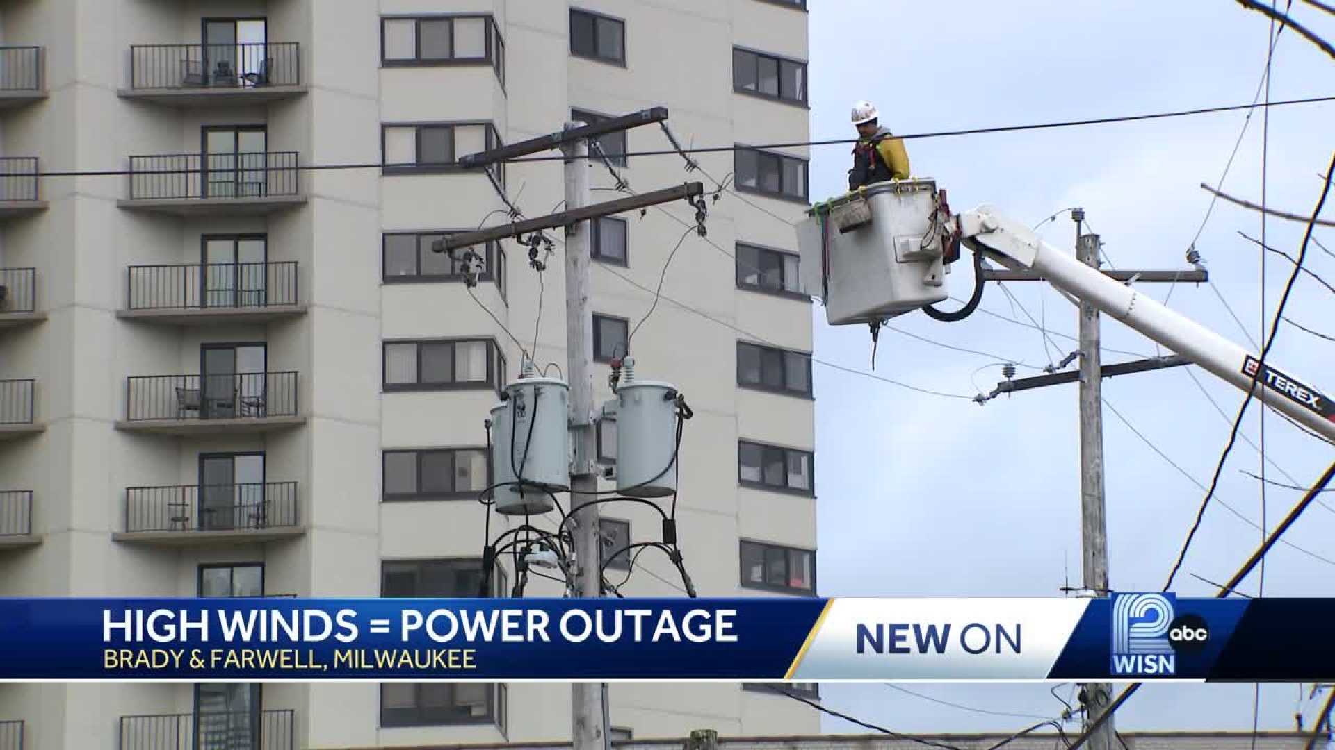 Wisconsin Power Outage Strong Winds