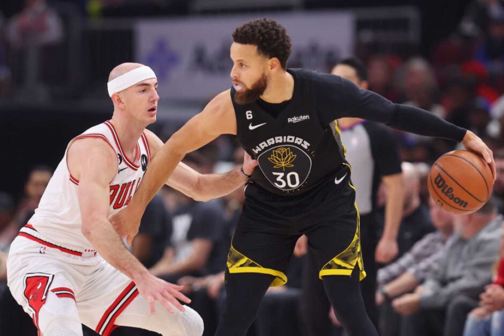 Alex Caruso Guarding Steph Curry Basketball