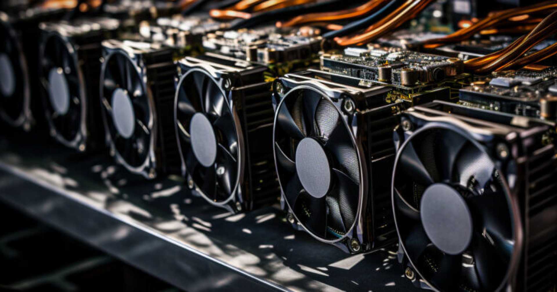 Bitcoin Miners Ai Technology 2025
