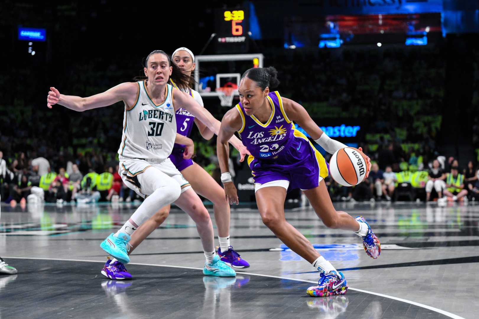 Breanna Stewart Wnba Injury Game