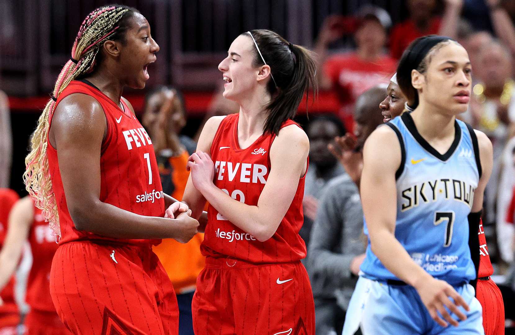 Caitlin Clark Indiana Fever Chicago Sky