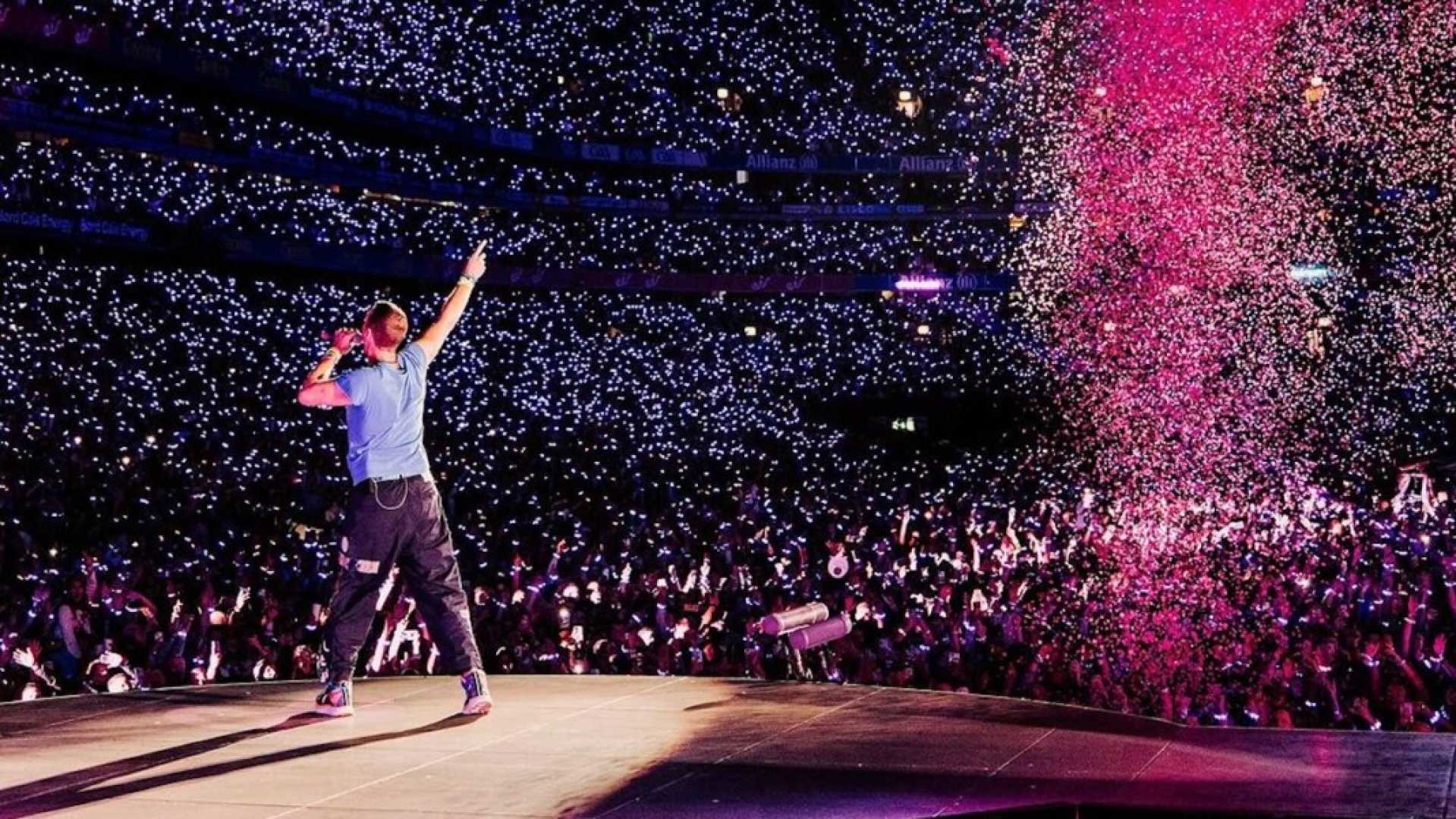 Coldplay Concert At Rogers Stadium Toronto