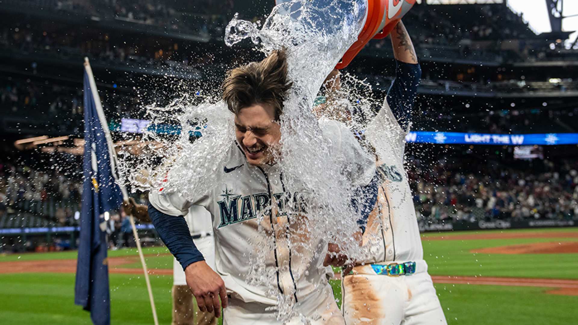 Cole Young Seattle Mariners Rookie Performance