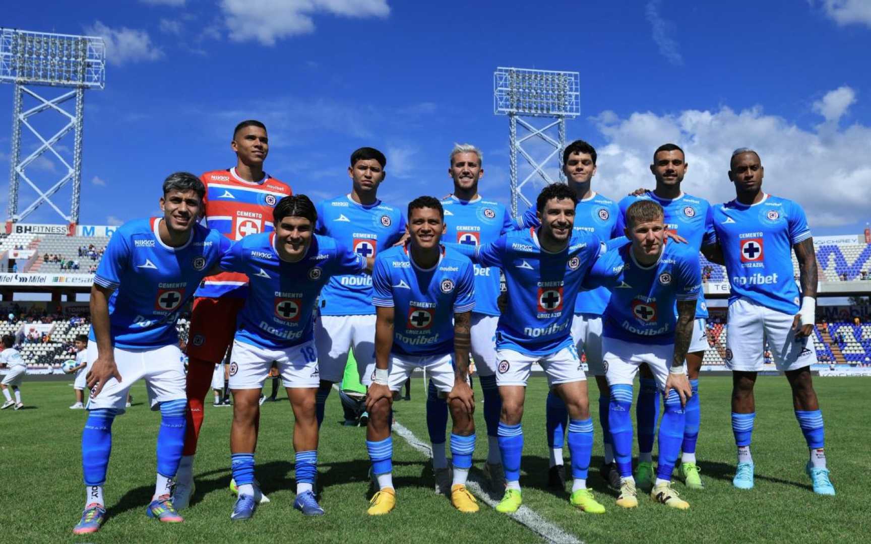 Cruz Azul Football Team International Football Cup