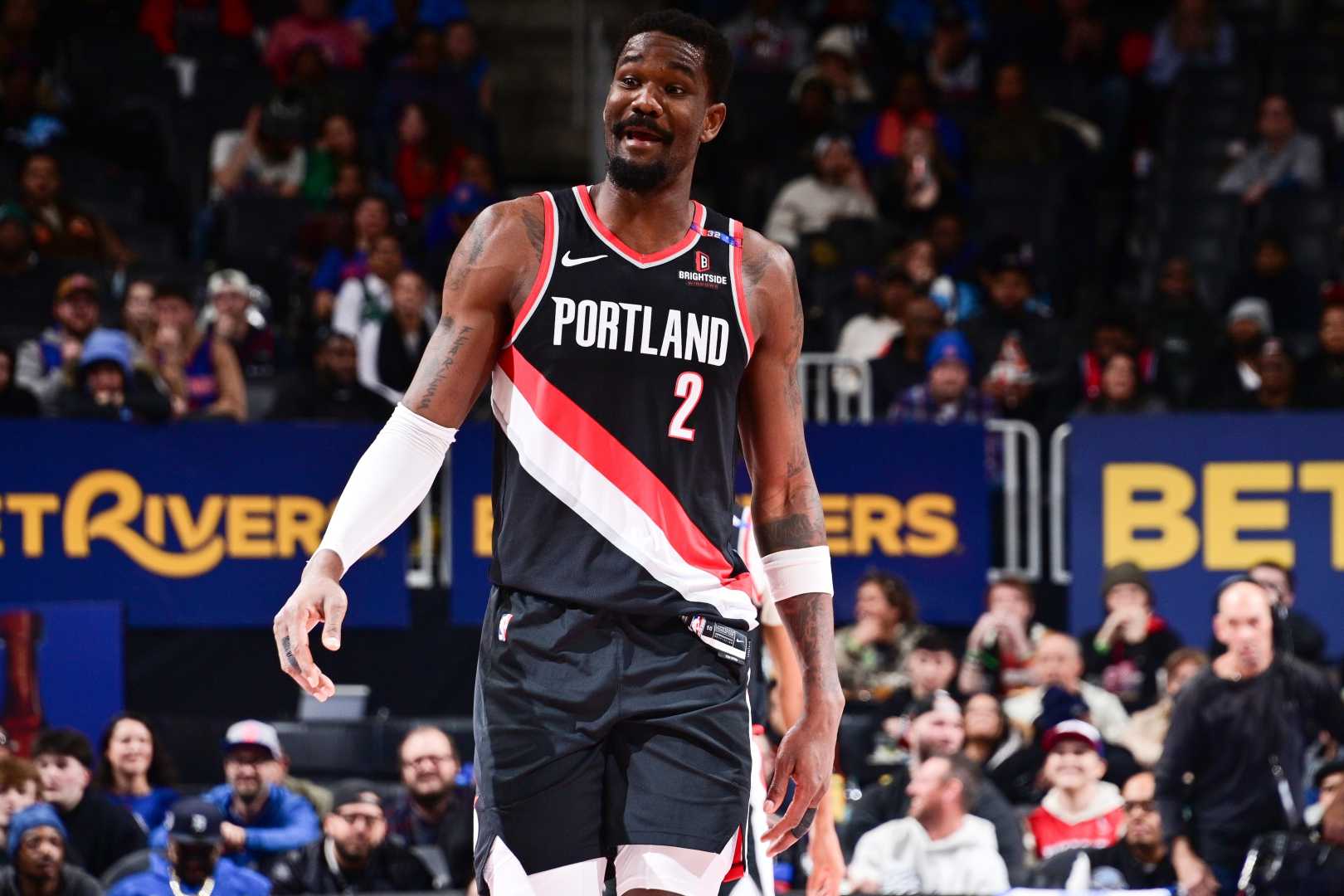 Deandre Ayton Nba Free Agency News