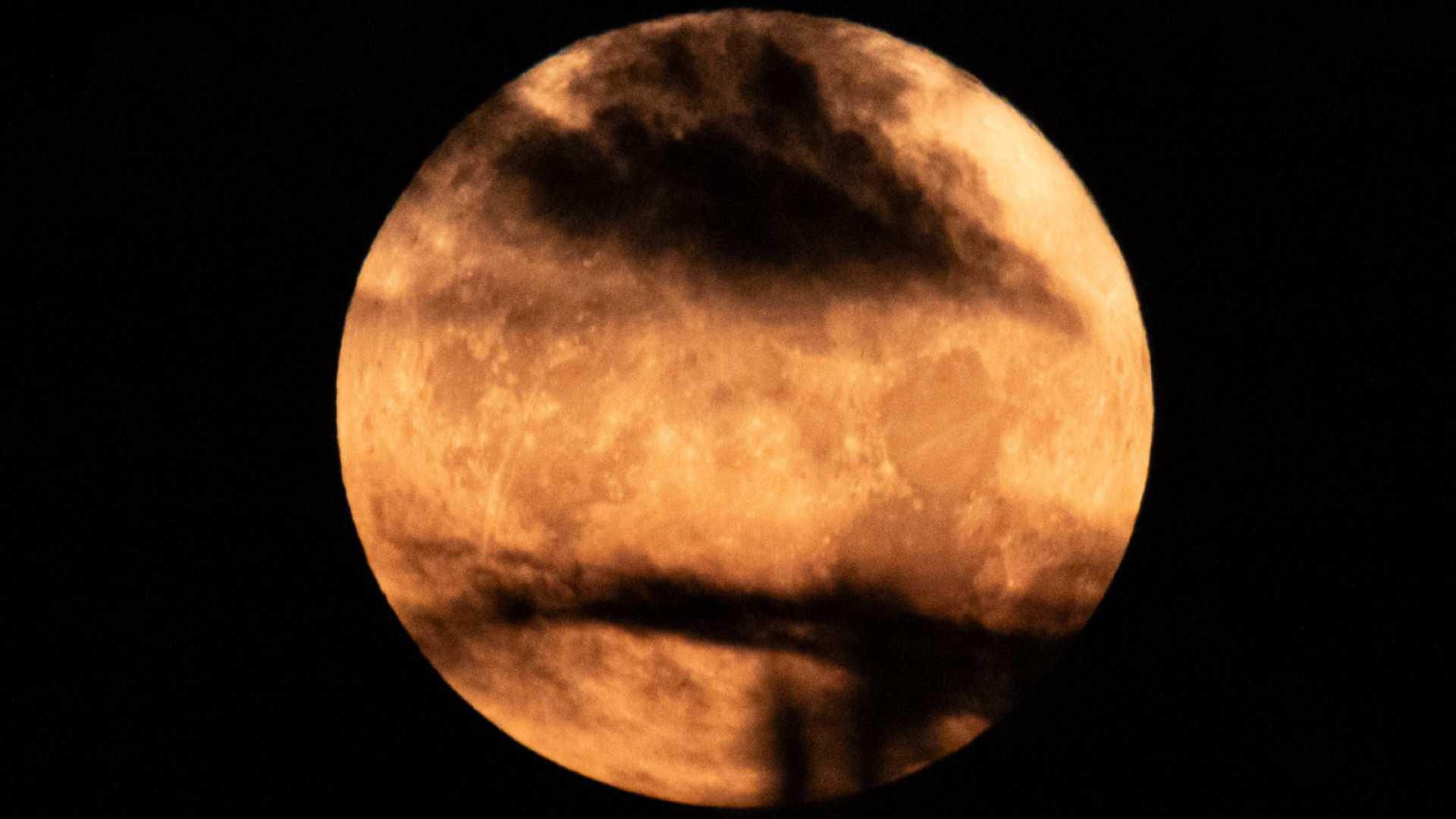 Full Buck Moon July 2025