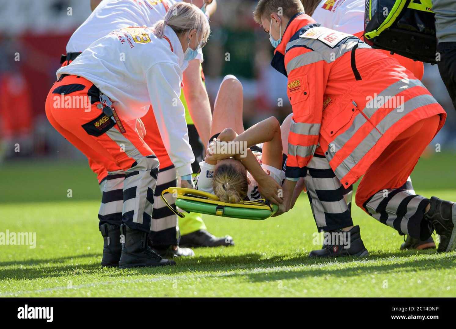Giulia Gwinn Injury Euro Championship