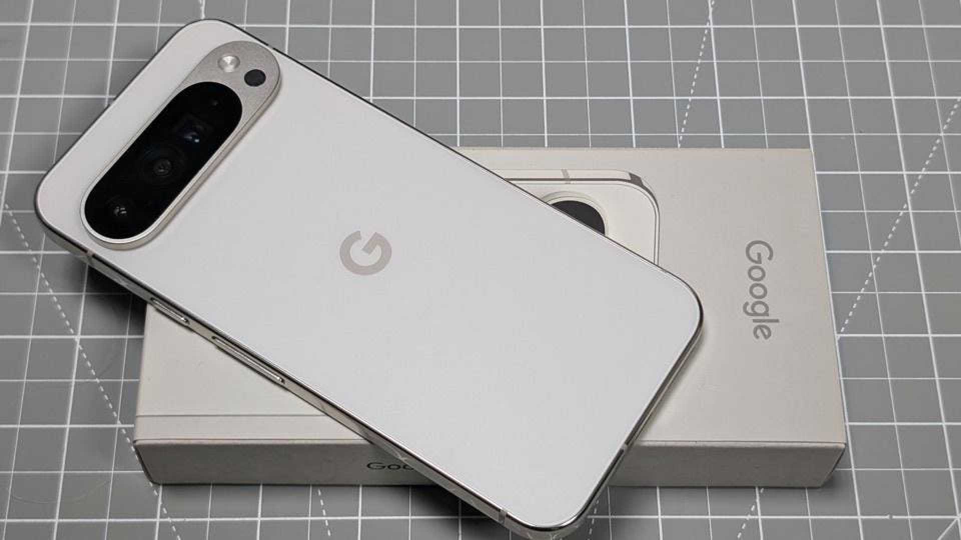 Google Pixel 10 Pro Smartphone