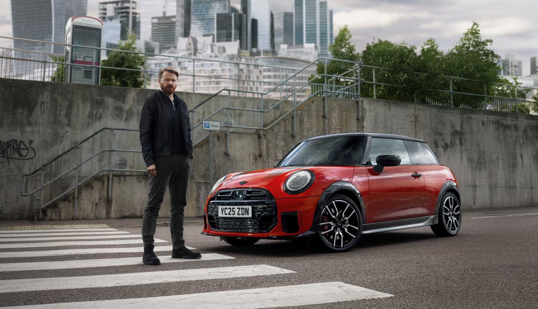 Jack Lowden Mini Campaign