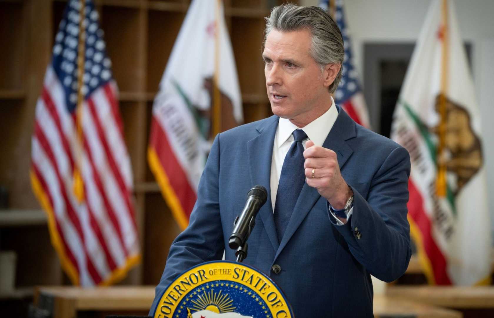 Jim Clyburn Gavin Newsom Politics