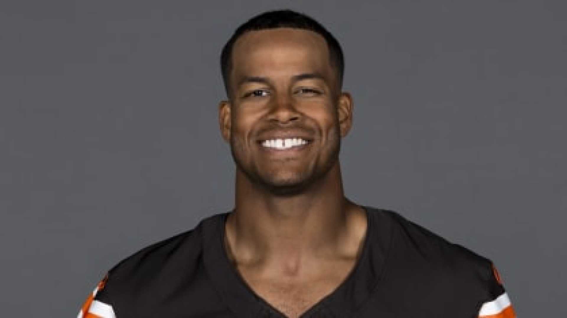 Jordan Hicks Cleveland Browns Linebacker
