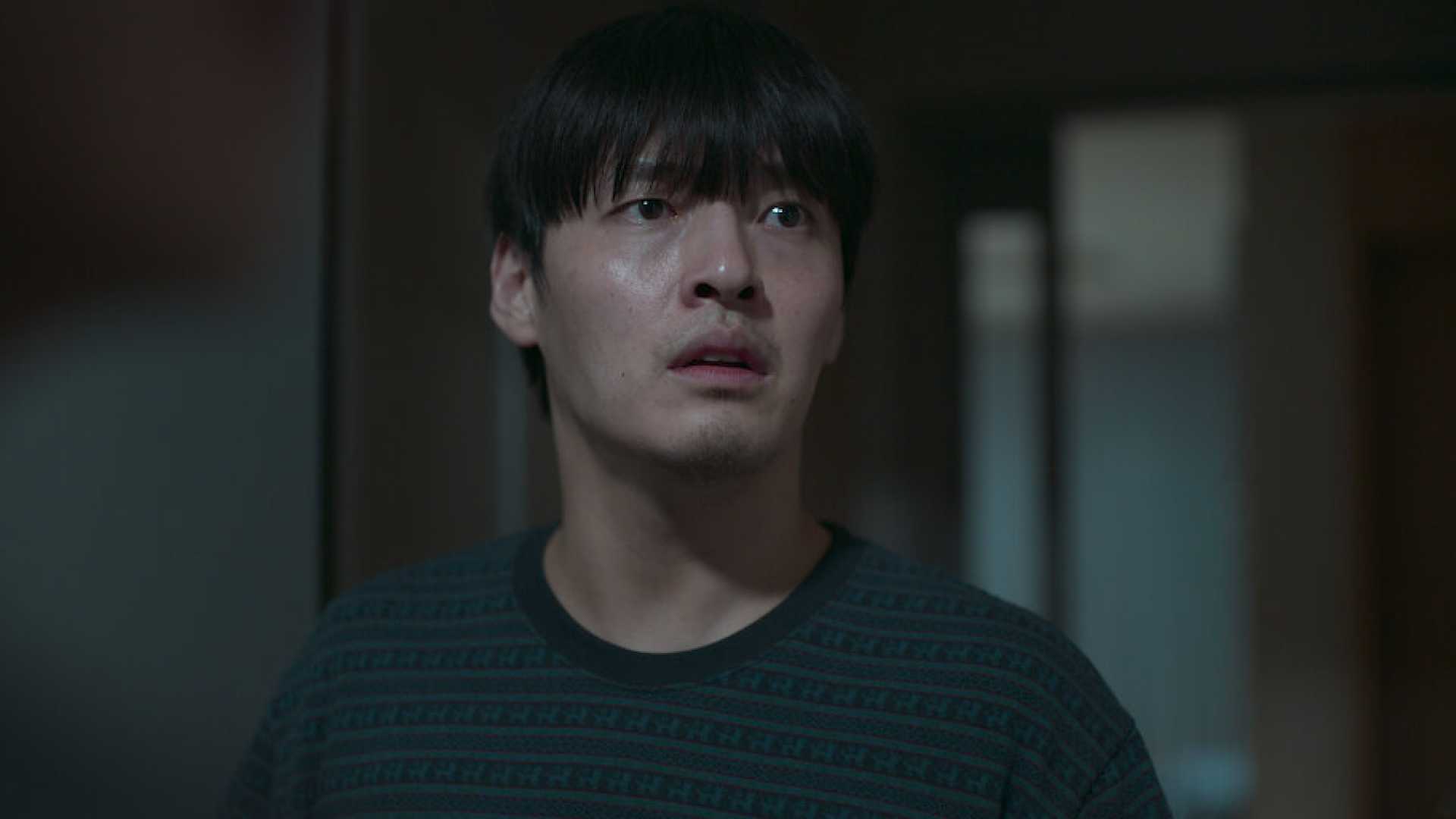 Kang Ha Neul In Wall To Wall Netflix