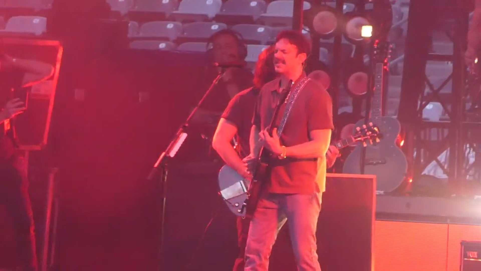 Kings Of Leon Concert East Rutherford Nj