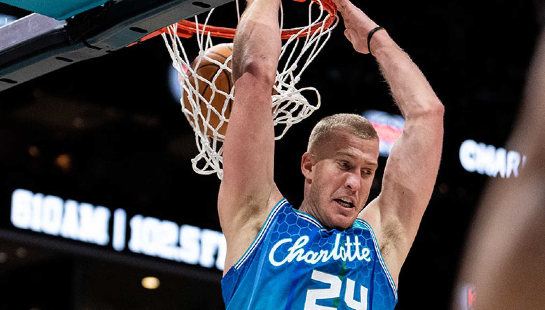Mason Plumlee Charlotte Hornets Basketball