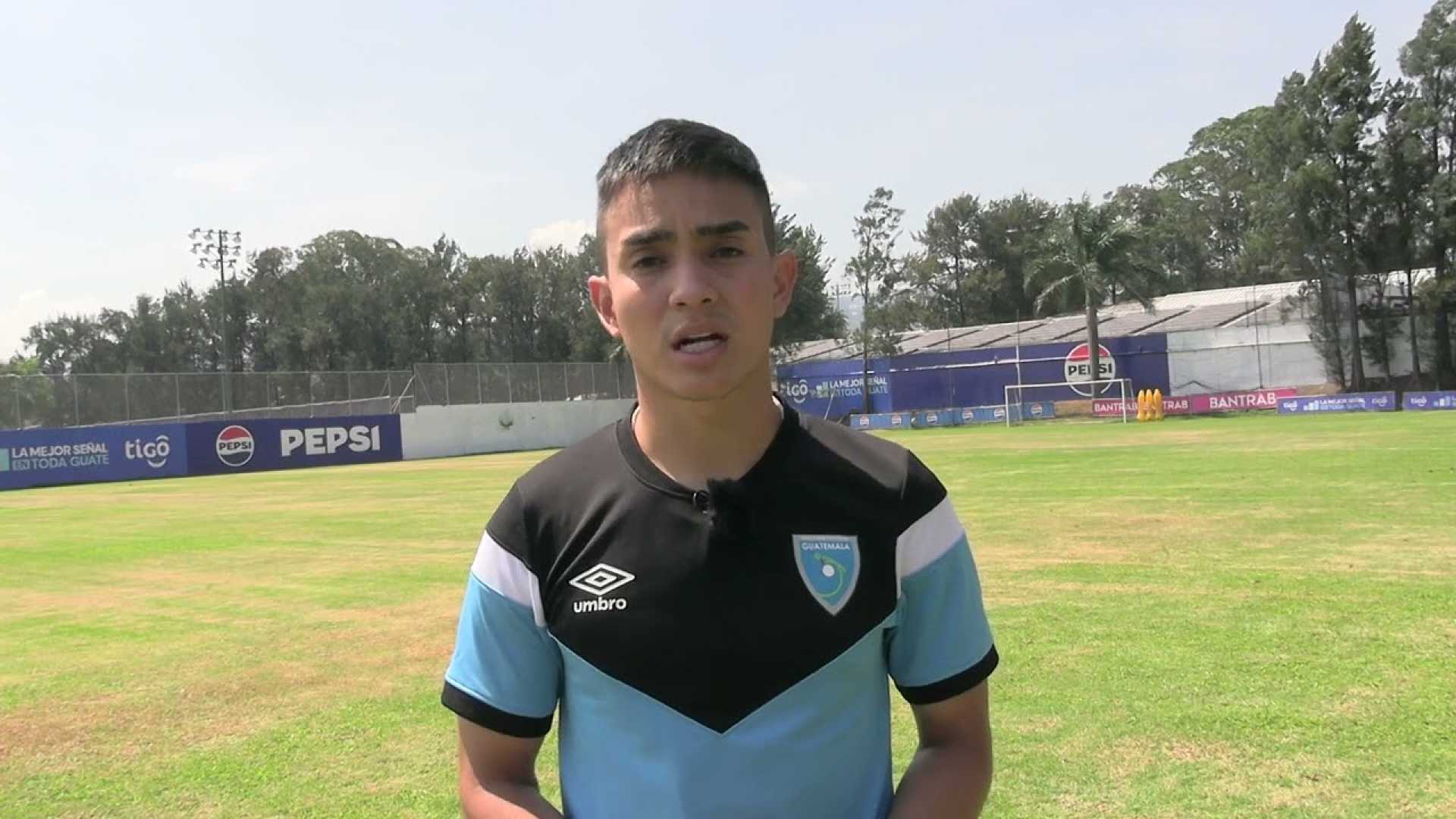Oscar Santis Football Player Copa Centroamericana
