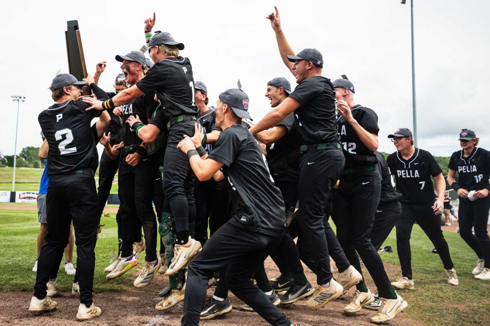 Pella Baseball Team Celebration State Championship