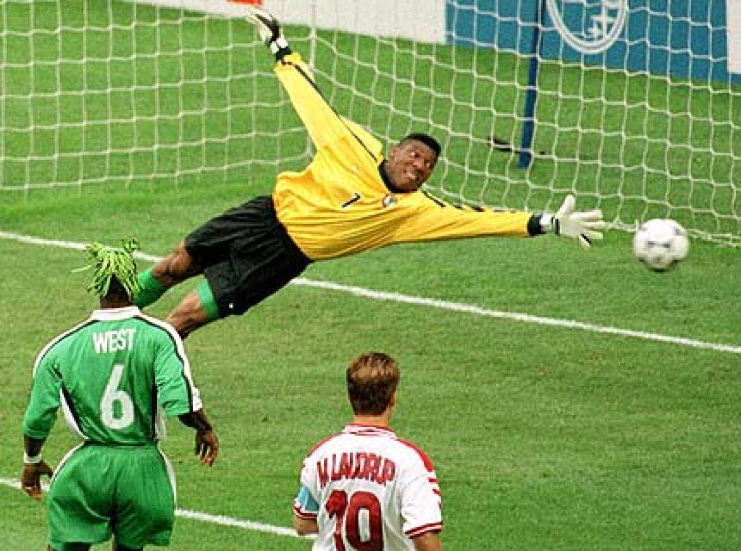 Peter Rufai Nigerian Football Goalkeeper