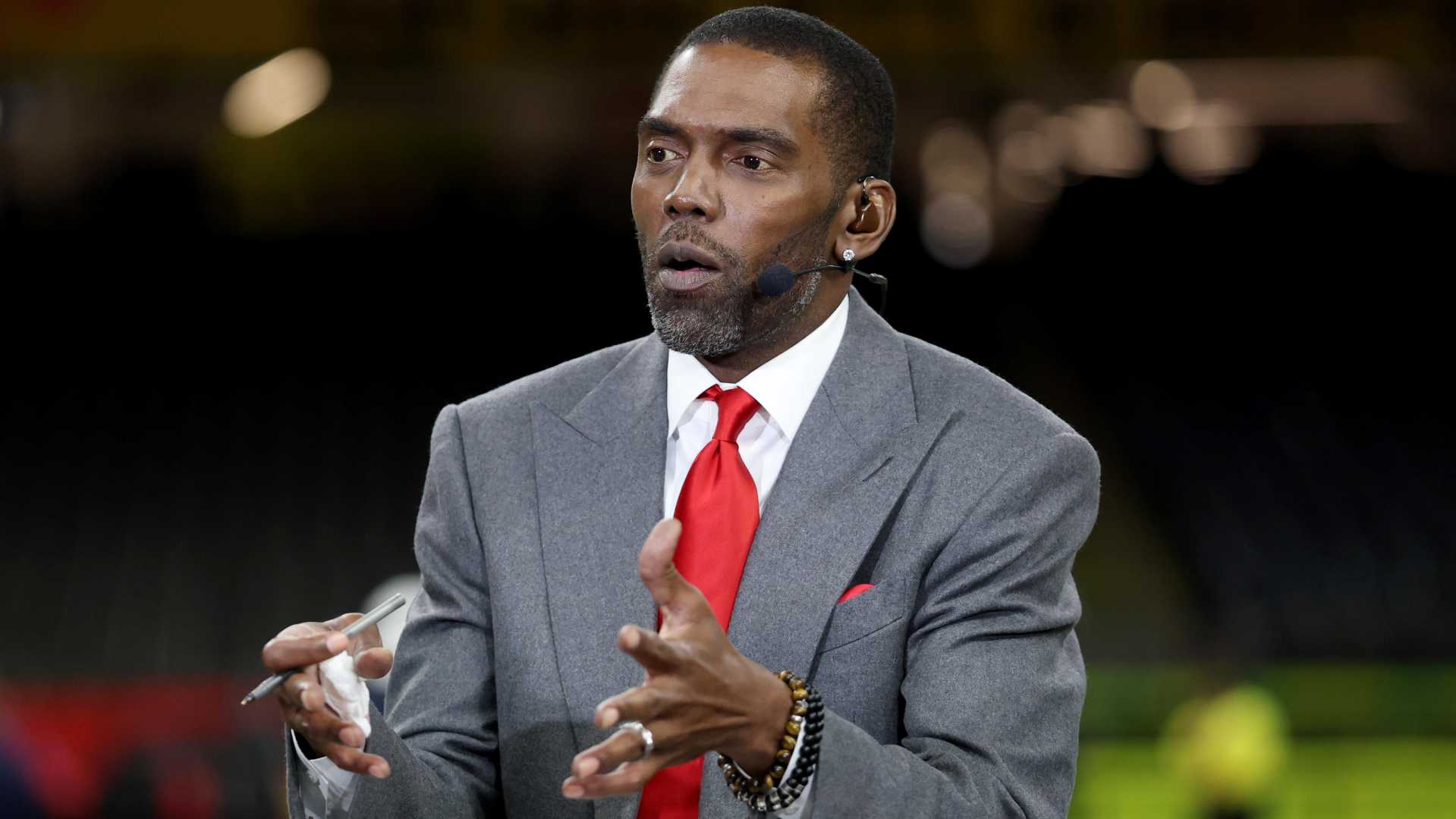 Randy Moss Nfl Return Cancer Treatment