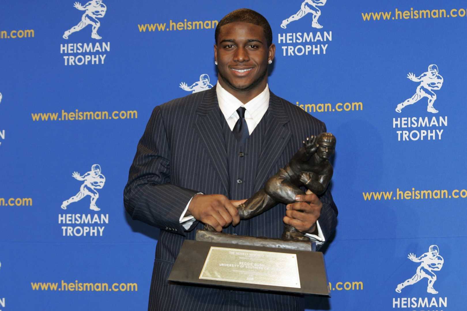 Reggie Bush Heisman Trophy 2005