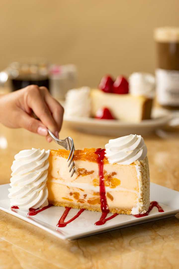 The Cheesecake Factory Peach Perfect Cheesecake
