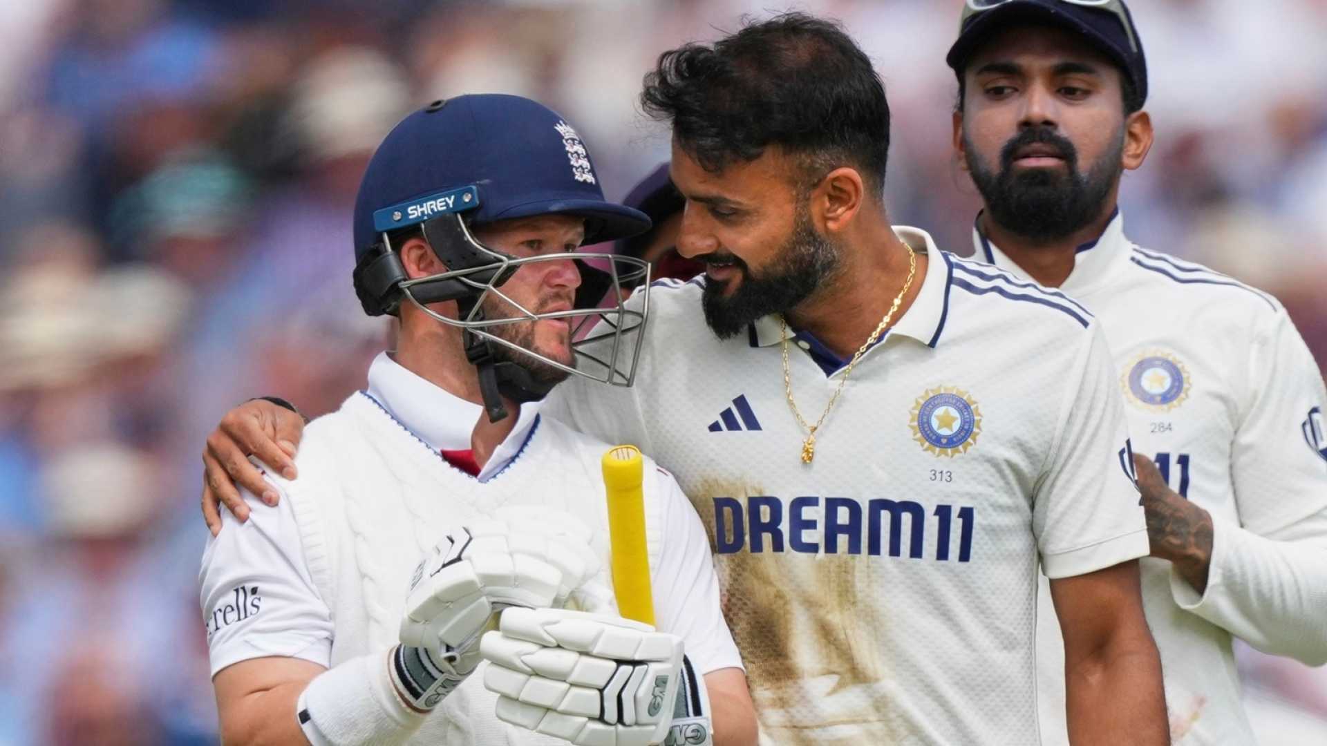 Akash Deep Ben Duckett Cricket Incident