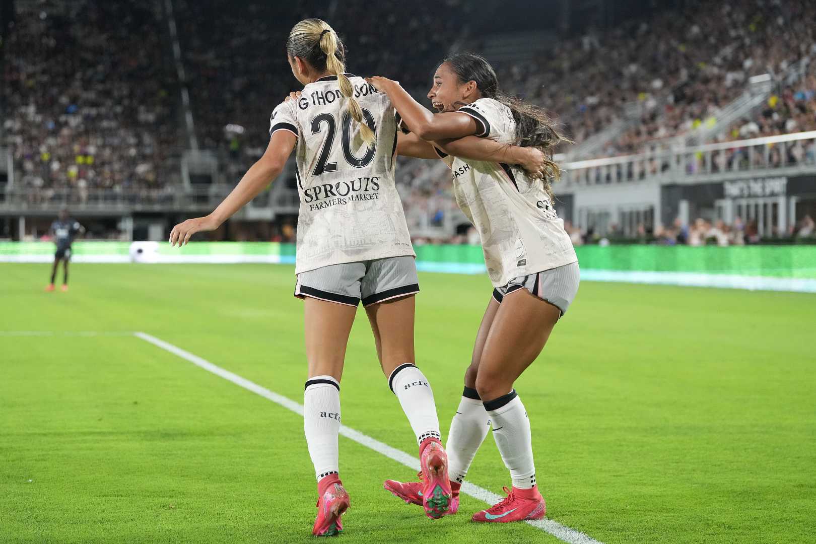 Alyssa Thompson Angel City Goal Celebration
