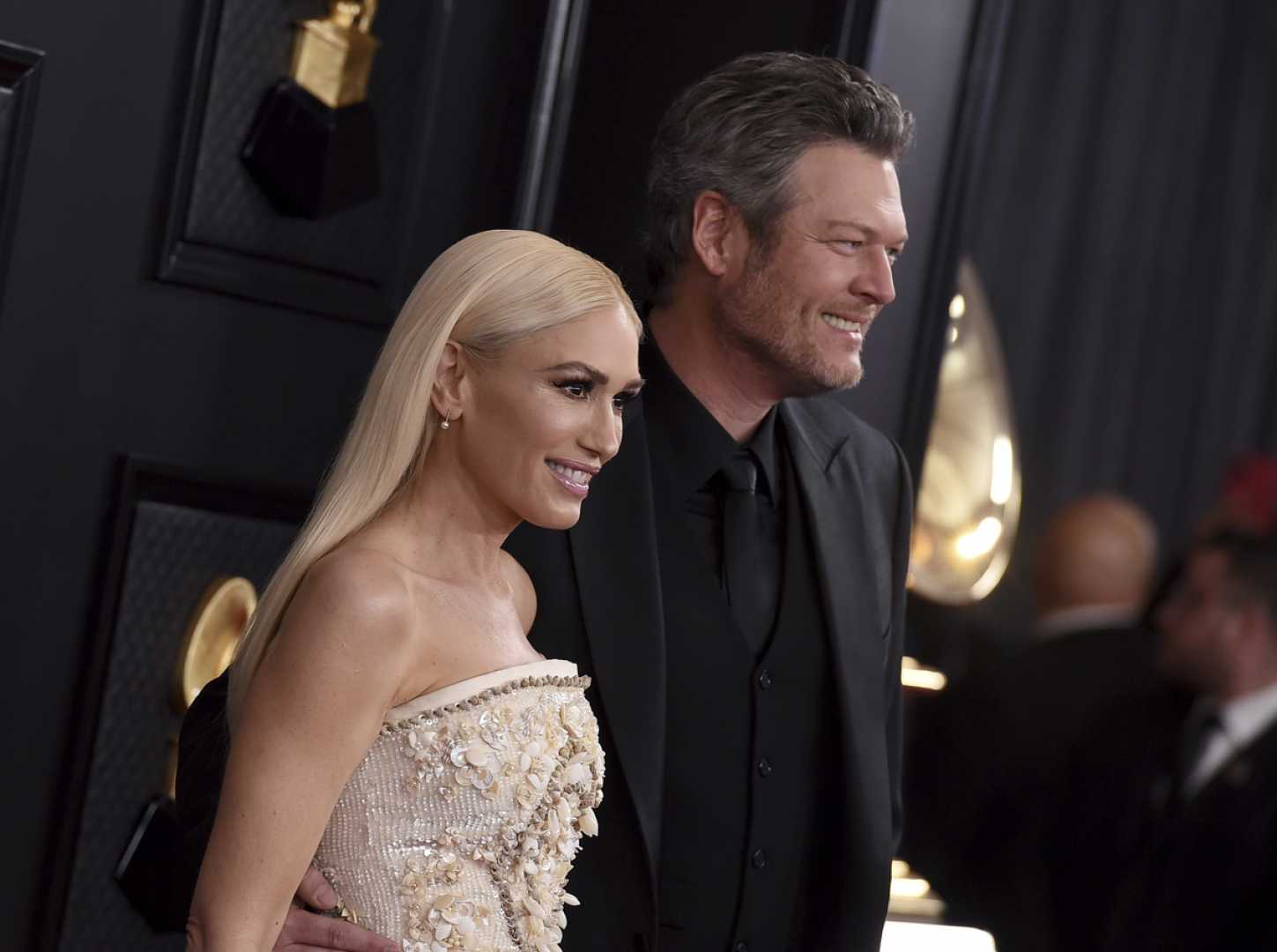 Blake Shelton Gwen Stefani Maine Summer
