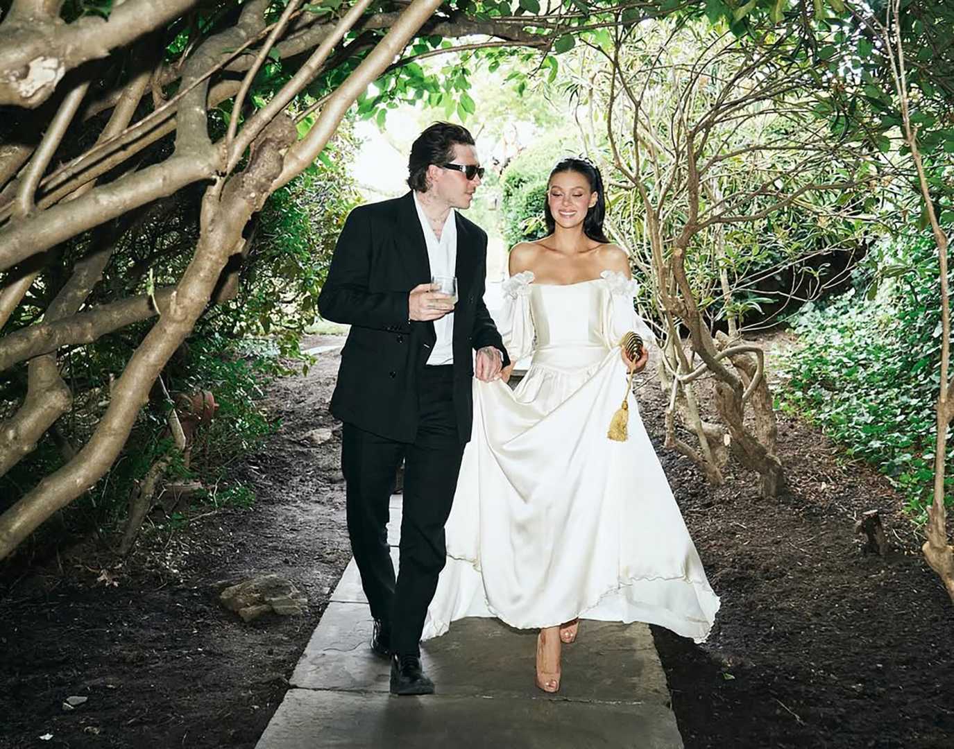 Brooklyn Beckham Nicola Peltz Vow Renewal