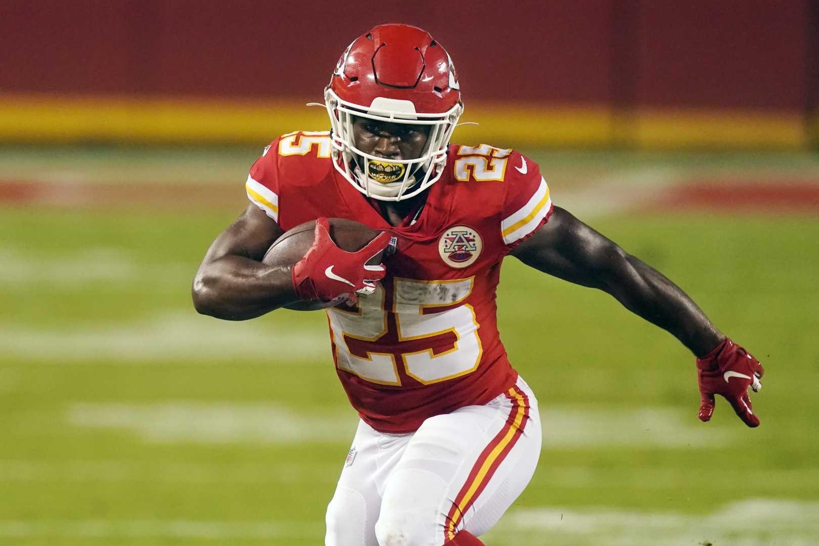 Clyde Edwards Helaire Running Back Nfl