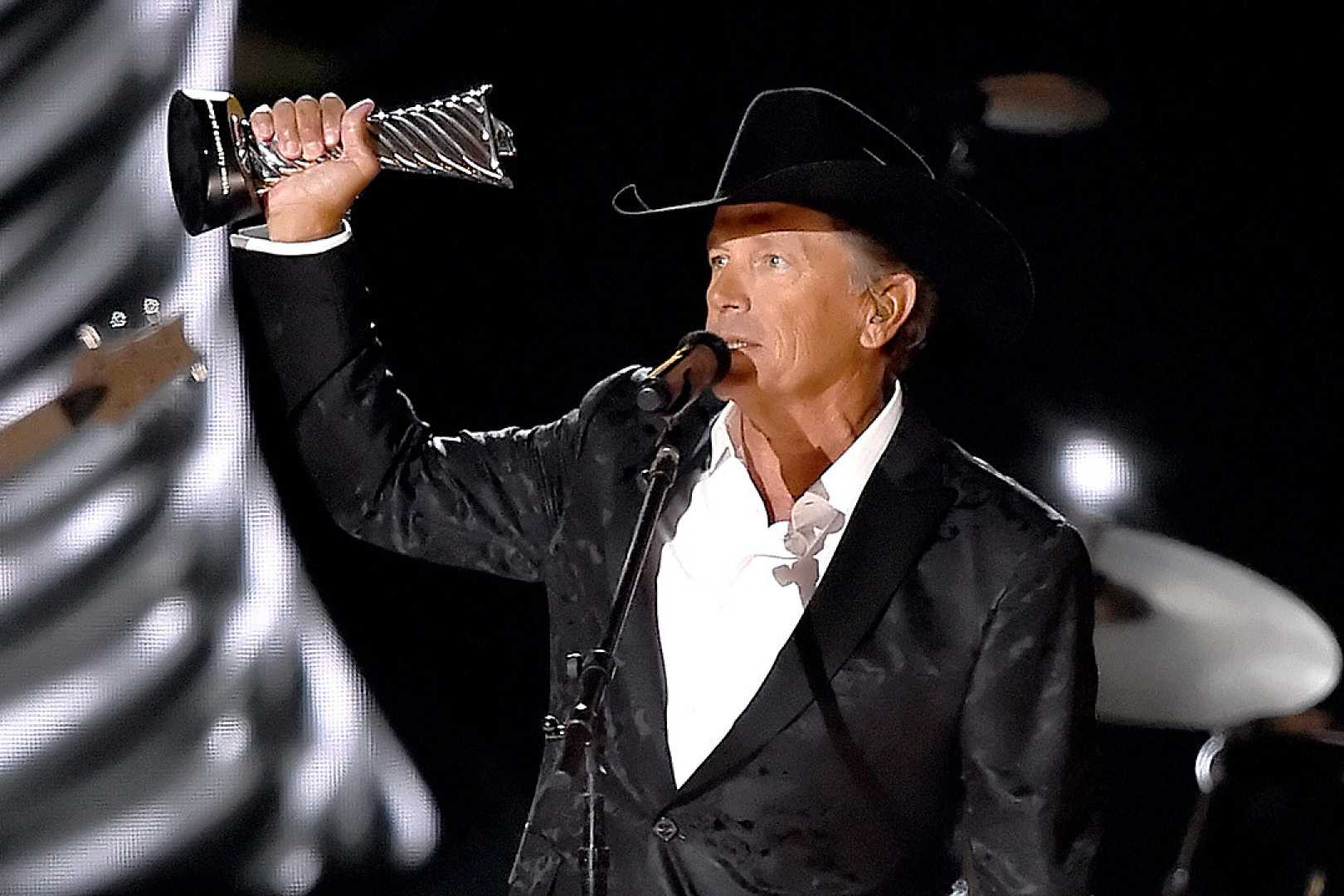 Country Music Concerts Latest News