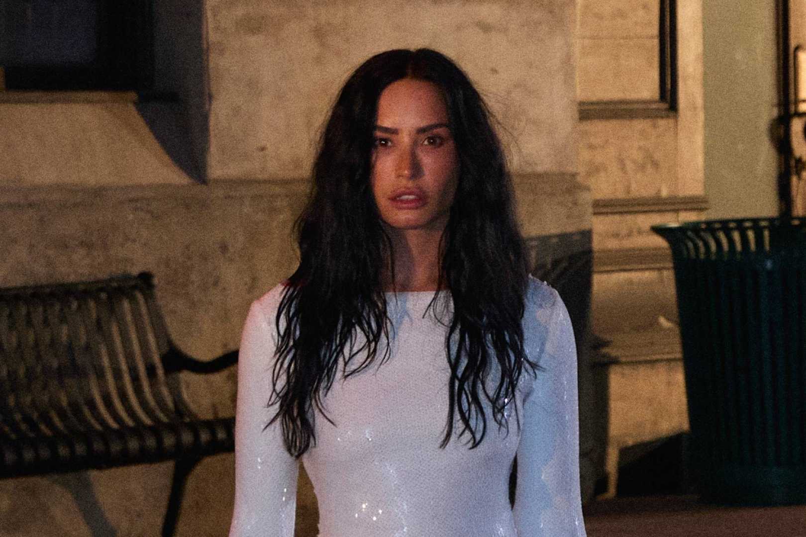 Demi Lovato New Single Fast
