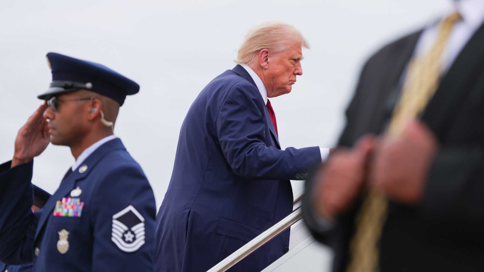 Donald Trump Economic Data Interference