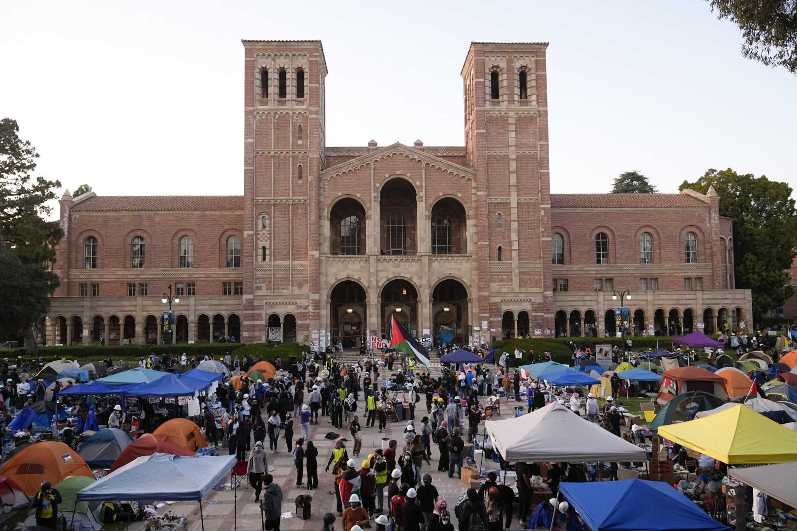 Donald Trump Ucla Settlement