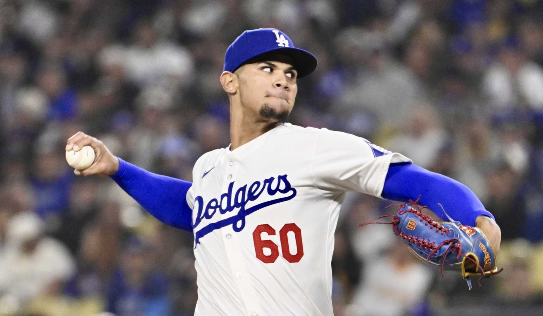 Edgardo Henriquez Baseball Pitching