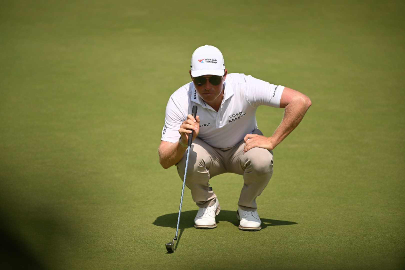 Griffin Golf Player Bmw Championship Putting