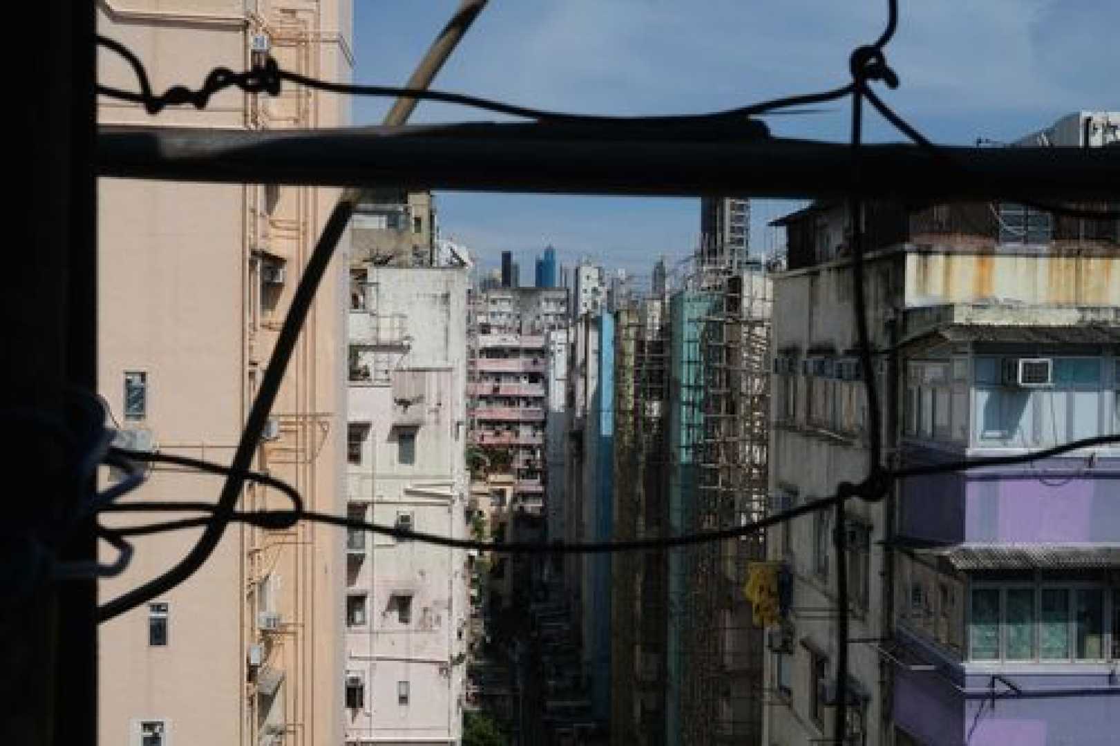 Hong Kong Heat Wave Family Living Conditions
