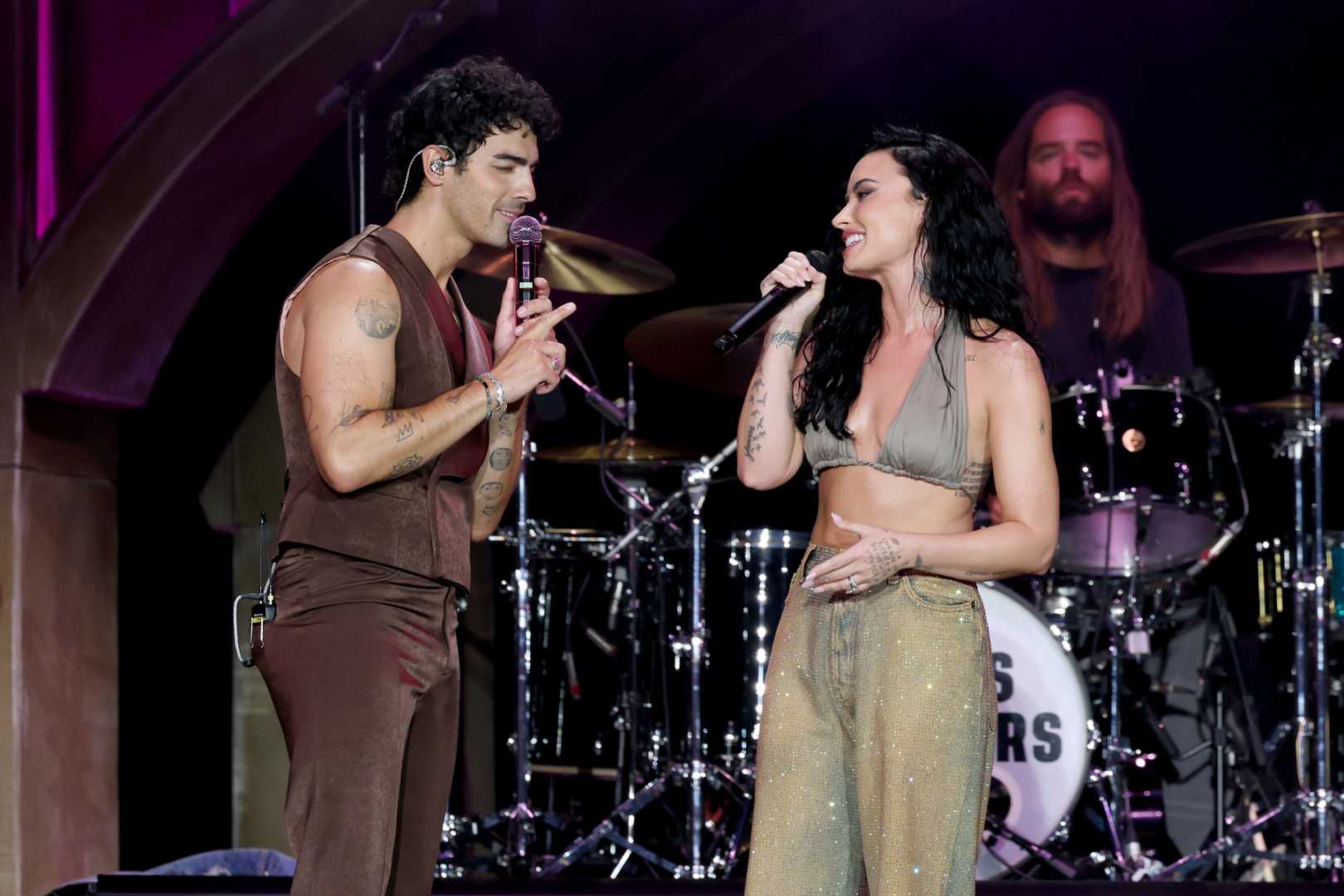 Joe Jonas Demi Lovato Reunion Camp Rock