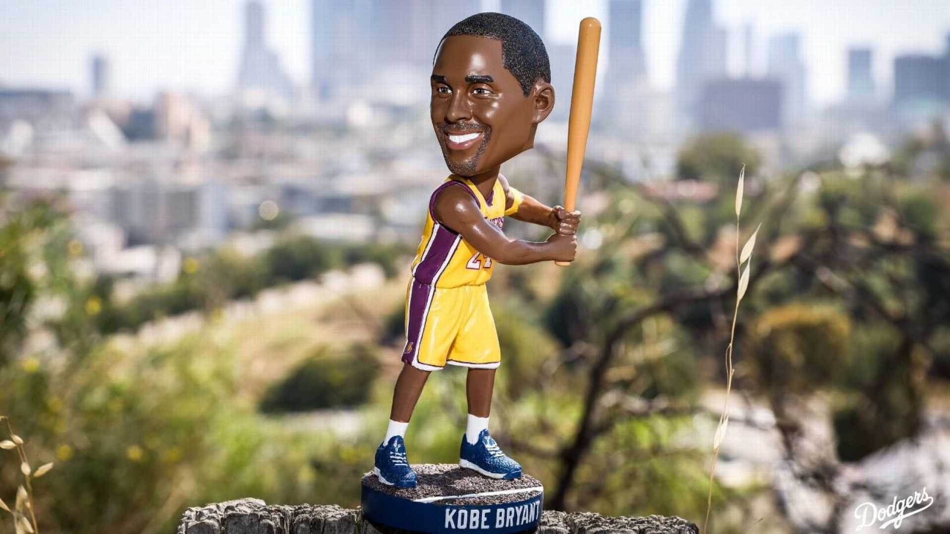 Kobe Bryant Bobblehead Celebration Dodgers