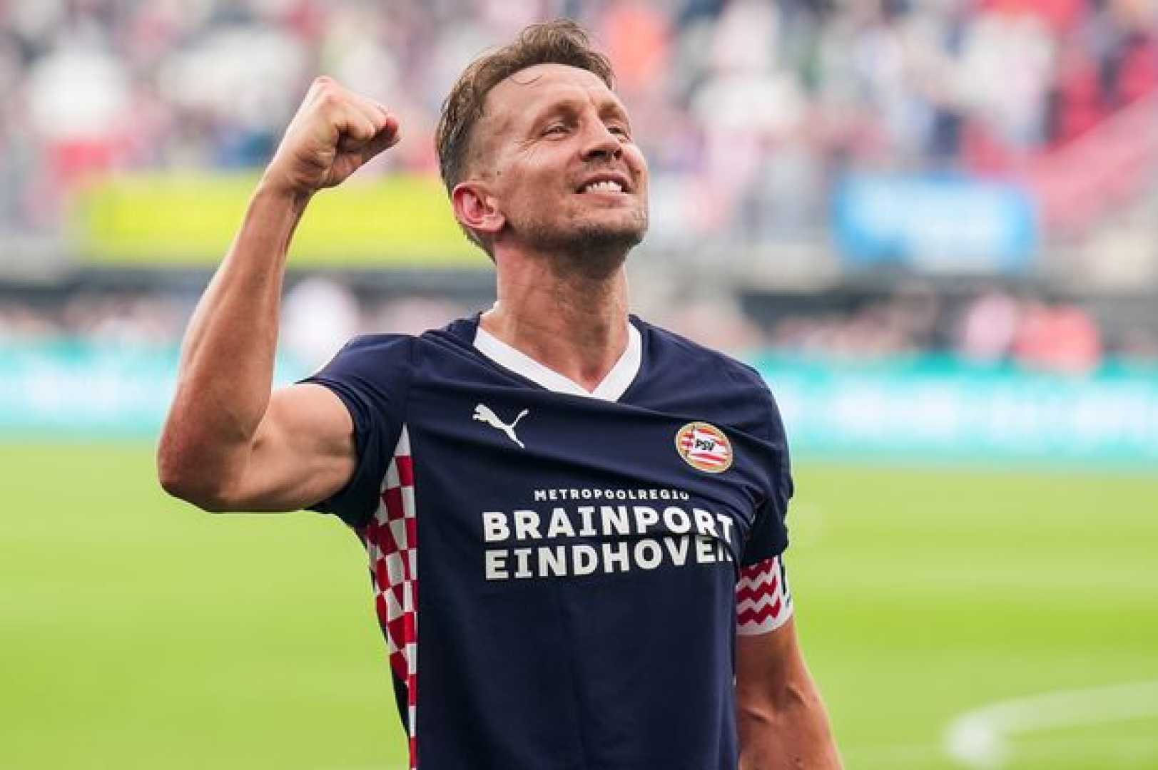 Luuk De Jong Football Transfer News