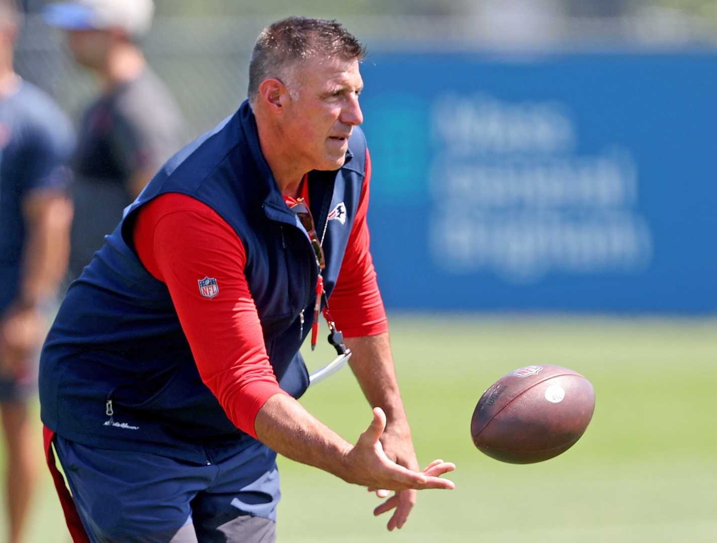 Mike Vrabel Fighting Practice Nfl