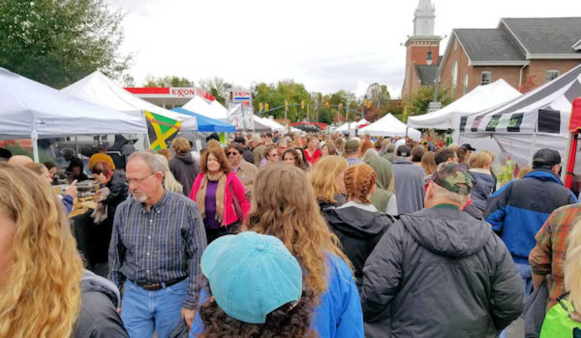 N.c. Apple Festival Crowd Activities