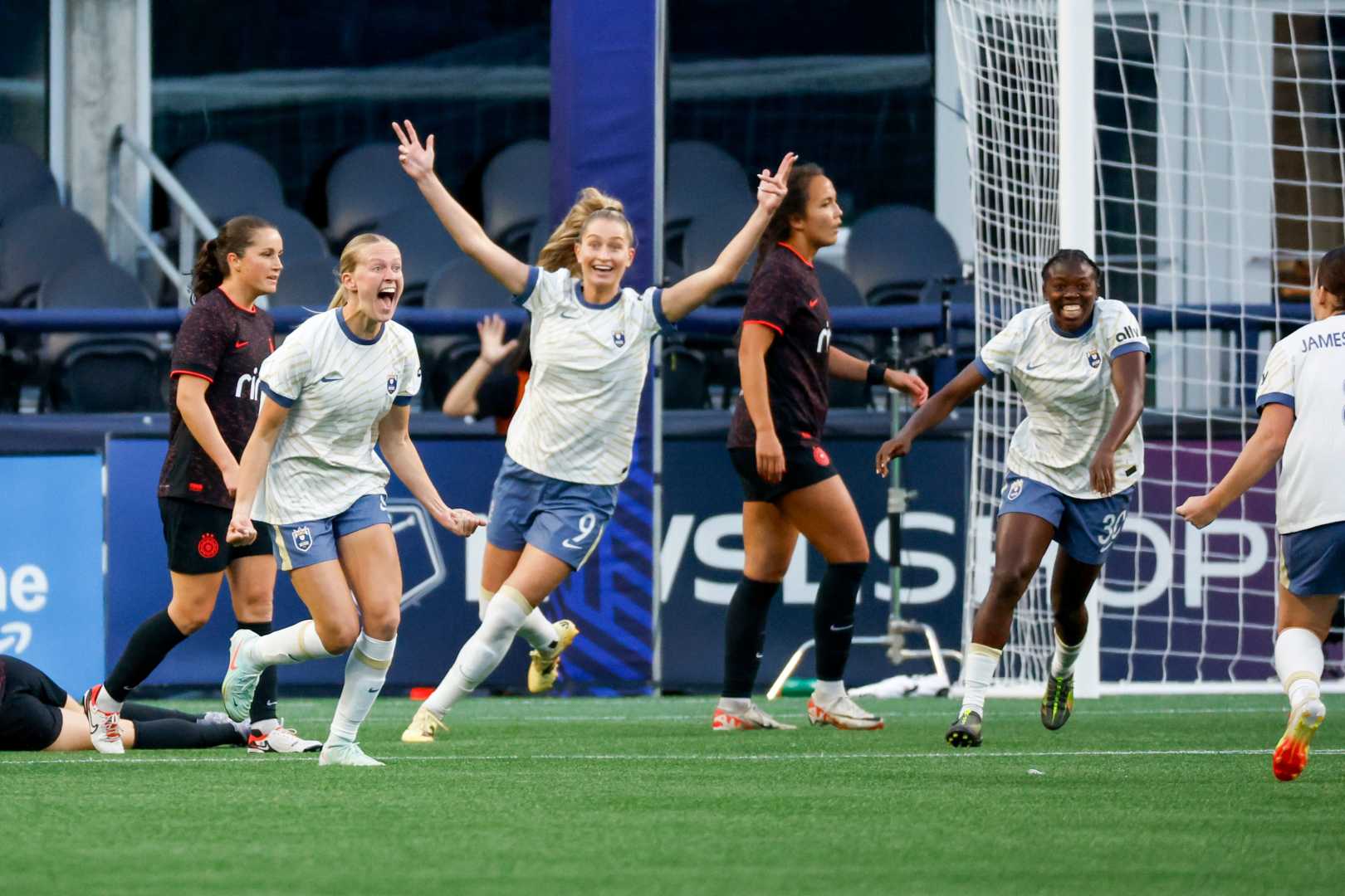 Nwsl Rivalry Weekend Soccer
