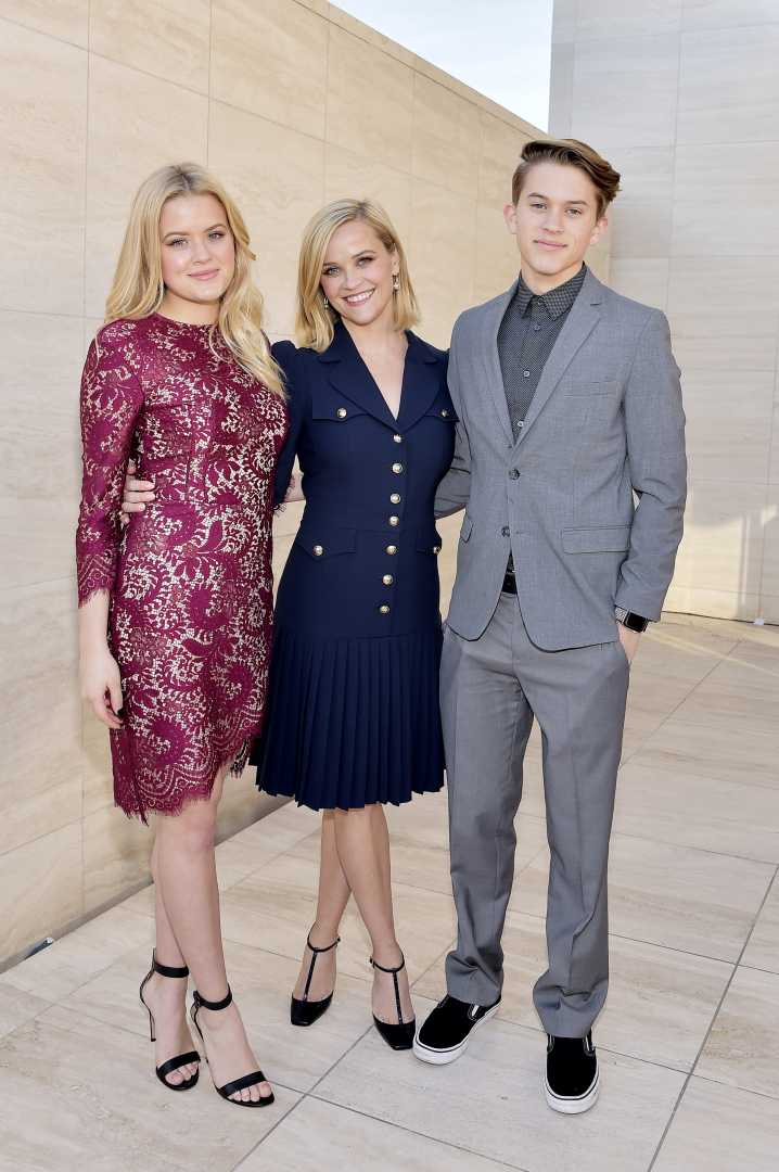 Reese Witherspoon Parenting Hollywood Career