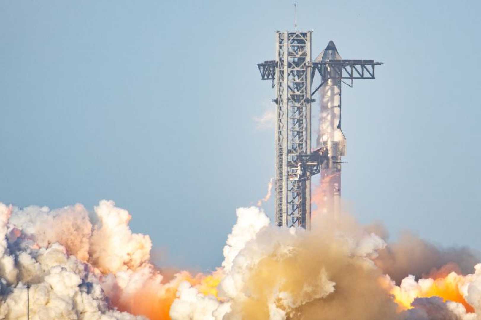Spacex Starship Test Flight