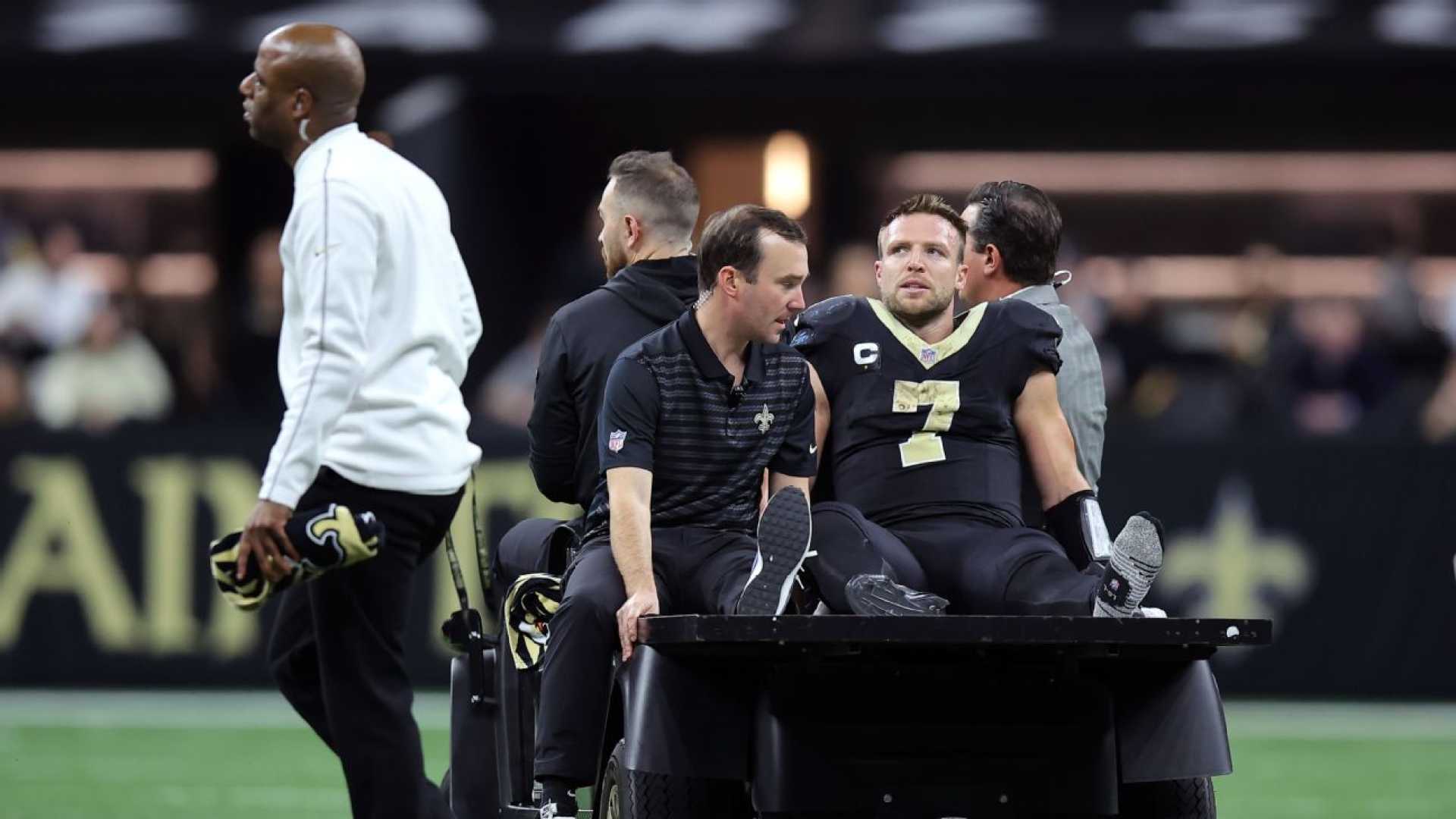 Taysom Hill Nfl Tight End Injury Recovery
