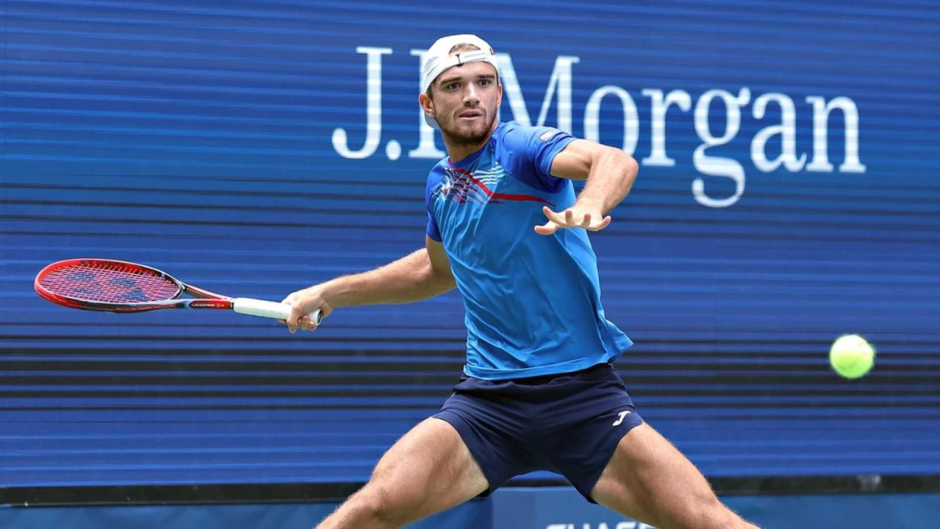 Tomas Machac Tennis Match