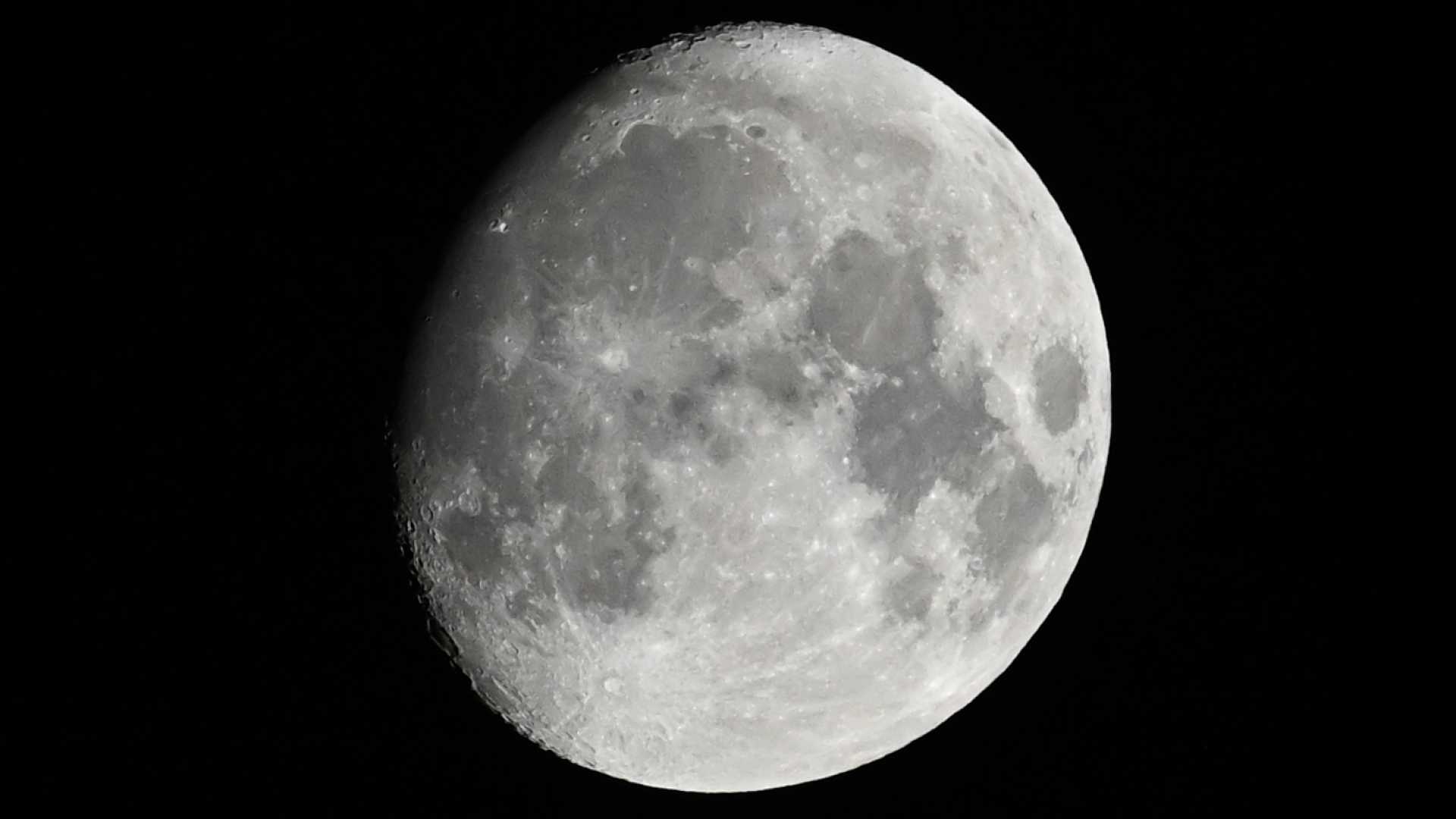 Waxing Gibbous Moon And Antares Star