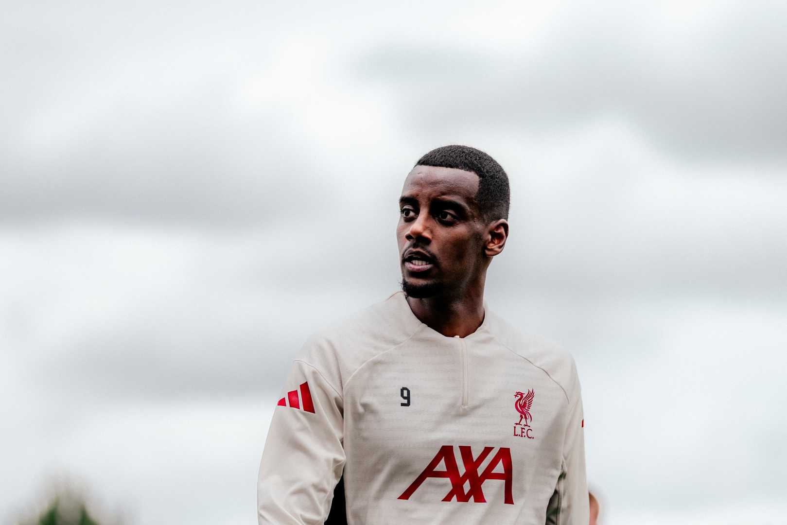 Alexander Isak Liverpool Matchday Fitness