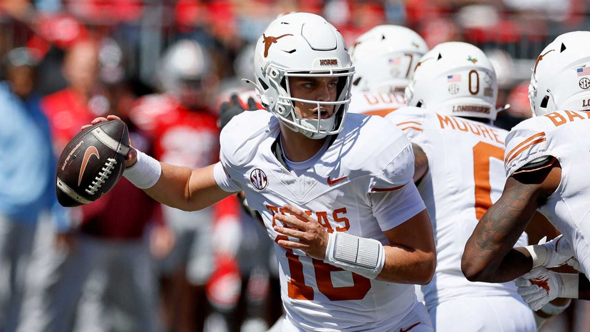 Arch Manning Texas Football Game